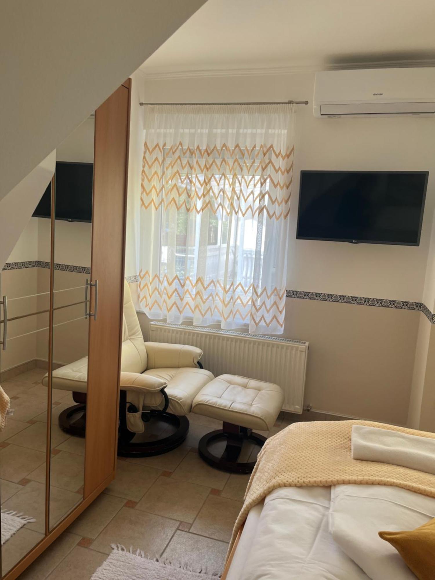 Reka Apartmanhaz Bük 外观 照片