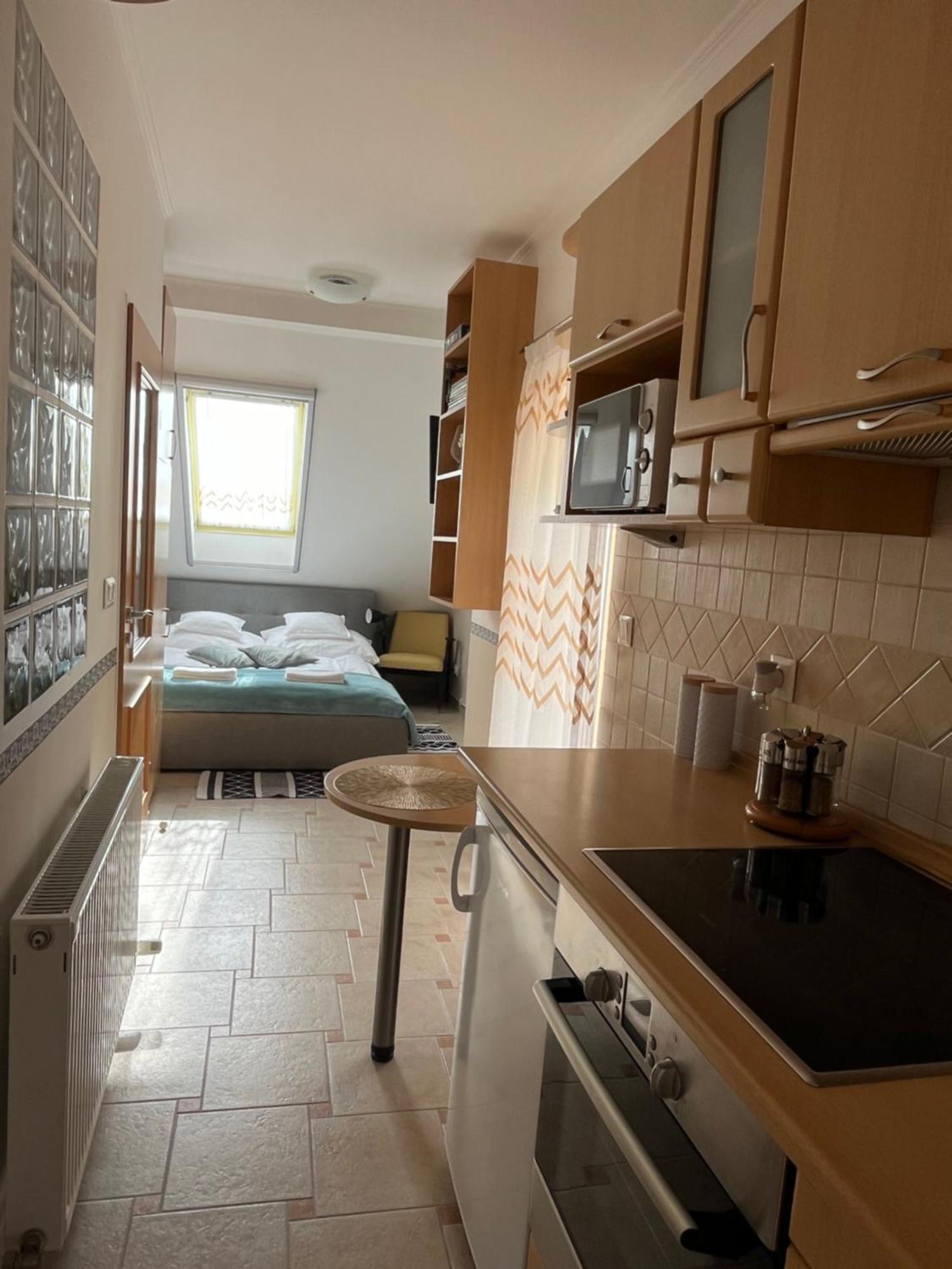 Reka Apartmanhaz Bük 外观 照片