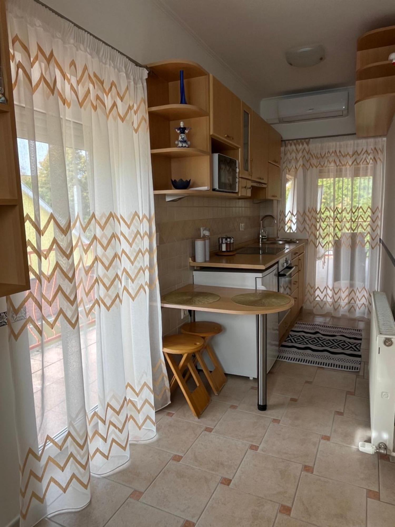 Reka Apartmanhaz Bük 外观 照片